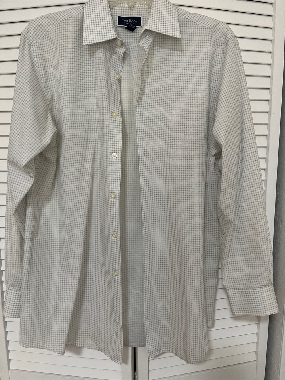 Club Room Men's White Dress Shirt with Light Gray Micro-Check